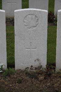 Nine Elms British Cemetery - Campbell, R T